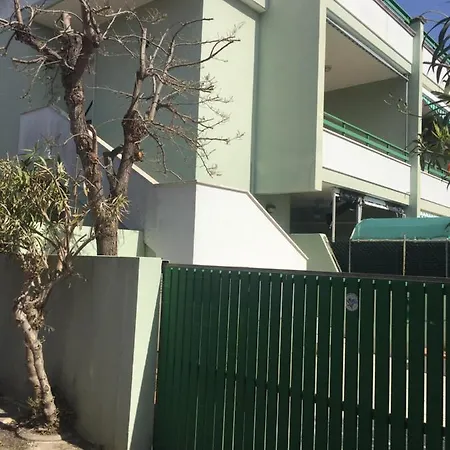 Casa A 50 Mt Dalla Spiaggia Gallipoli